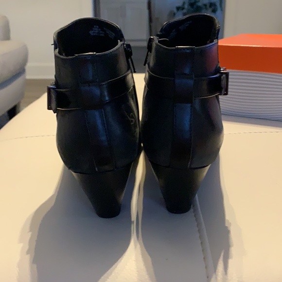 Easy Spirit leather booties - Picture 3 of 9